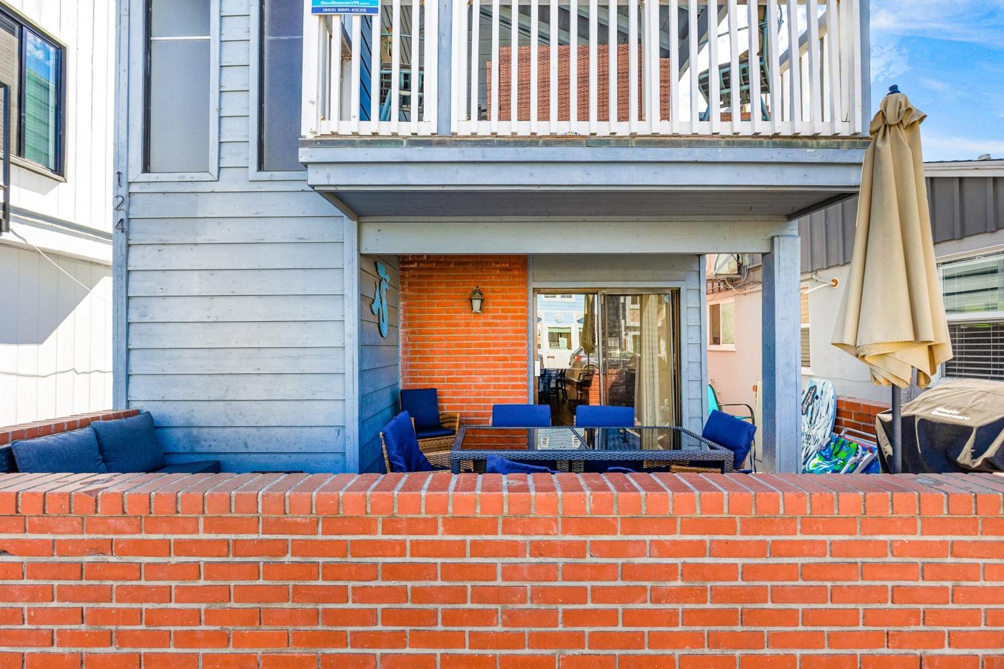 Newport Beachhouse Upper & Lower Units Room photo